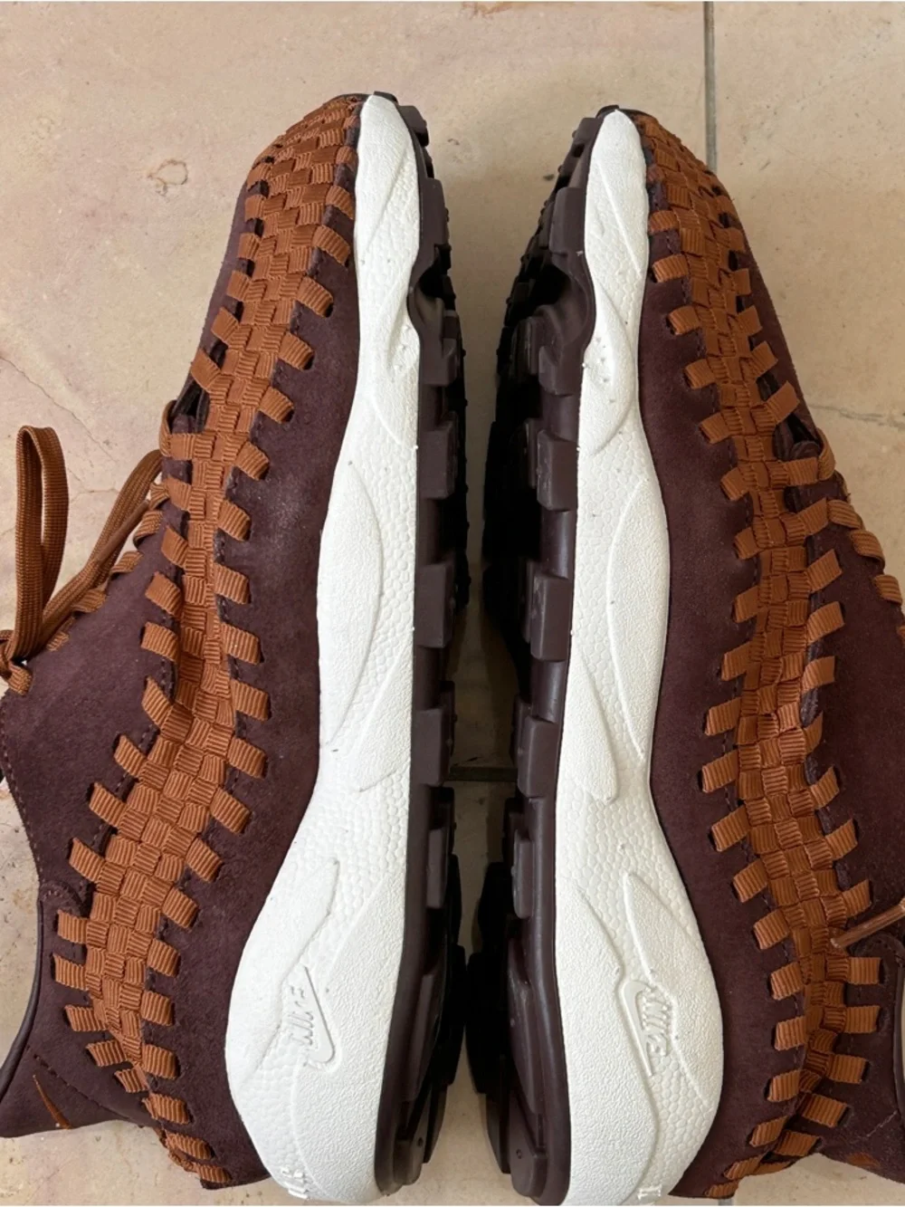 Nike Air Footscape Women Sz 10.5 Woven Earth Tan Brown Sneakers Shoes FB1959-200 - Picture 4 of 6